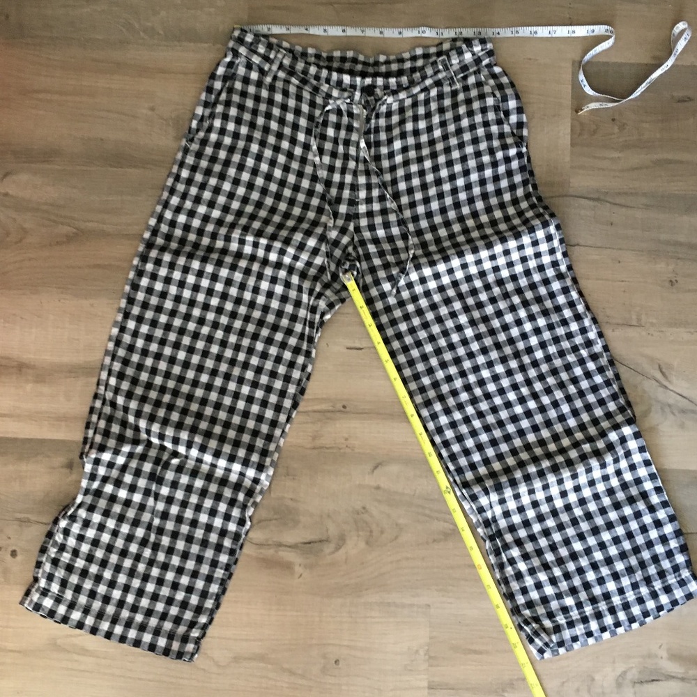 Muji Line Cropped Pants